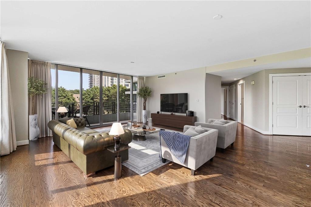 700 Park Regency Place NE Unit 707