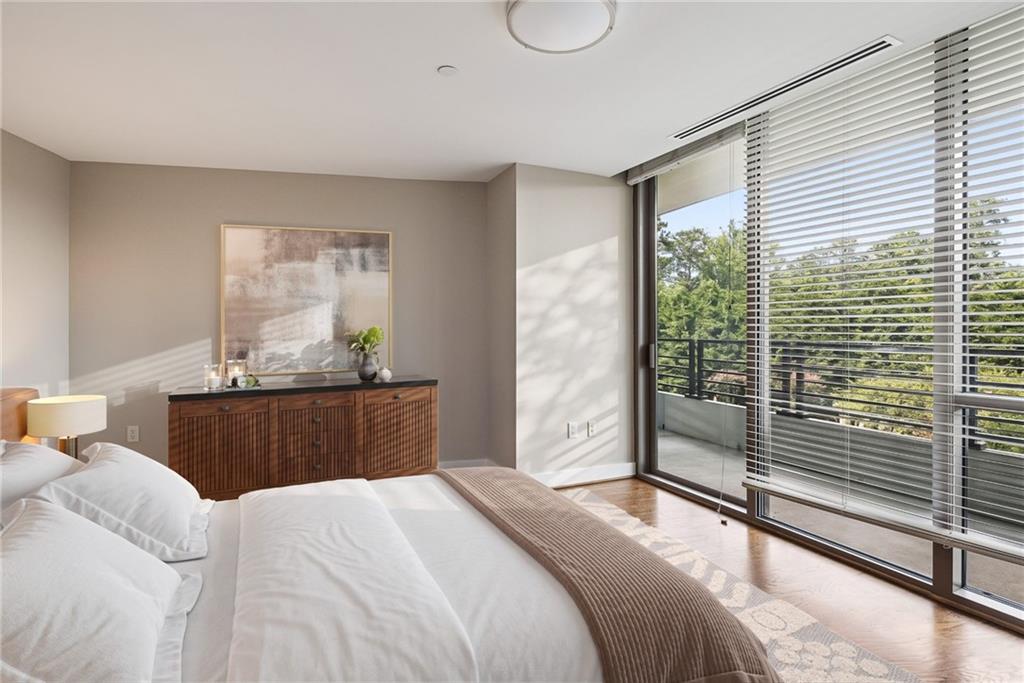 700 Park Regency Place NE Unit 707