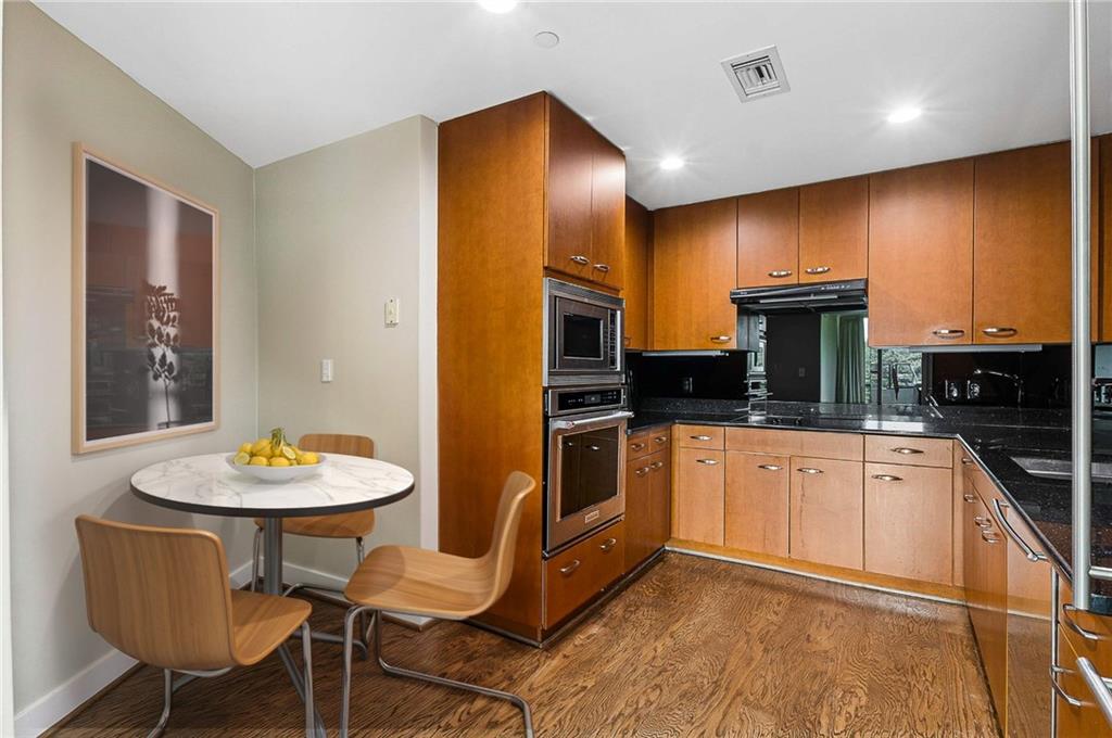 700 Park Regency Place NE Unit 707