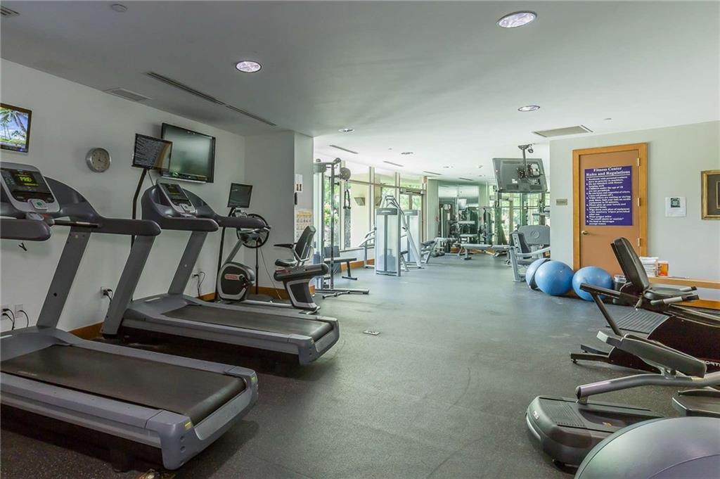 700 Park Regency Place NE Unit 707