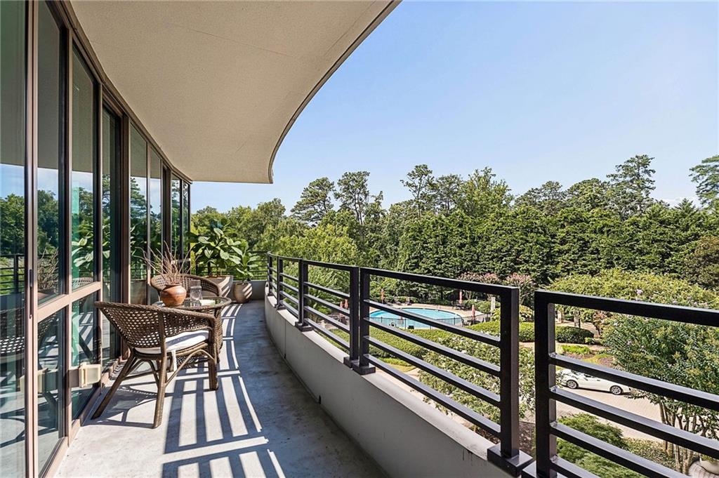 700 Park Regency Place NE Unit 707