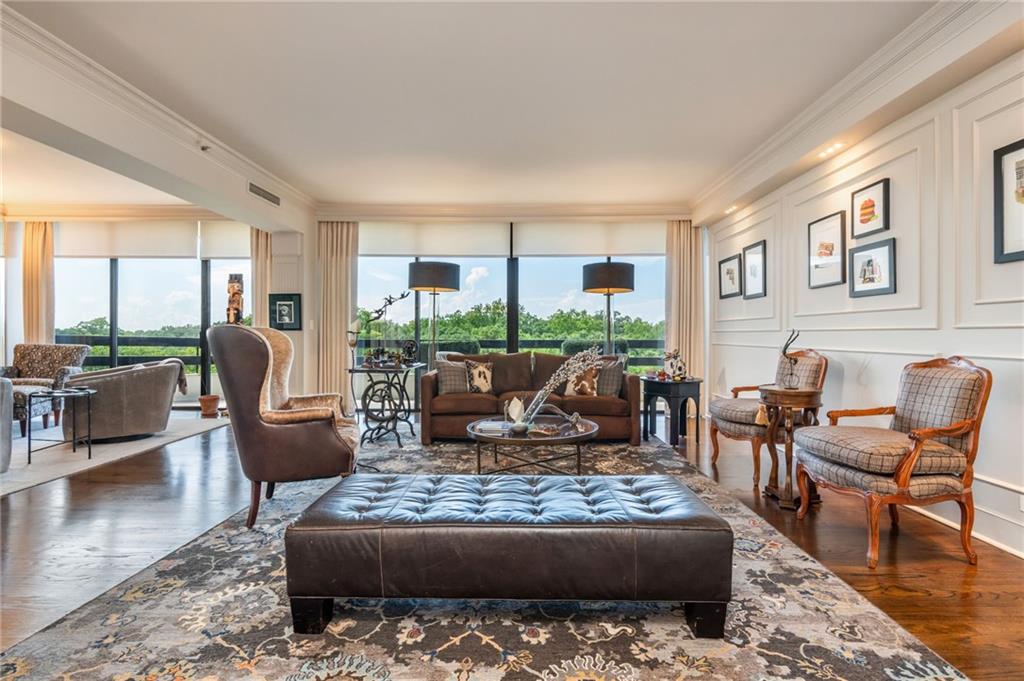 2660 Peachtree Road NW Unit 12C