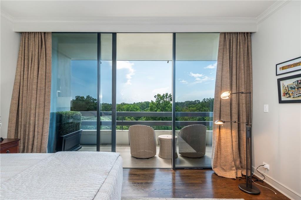 2660 Peachtree Road NW Unit 12C