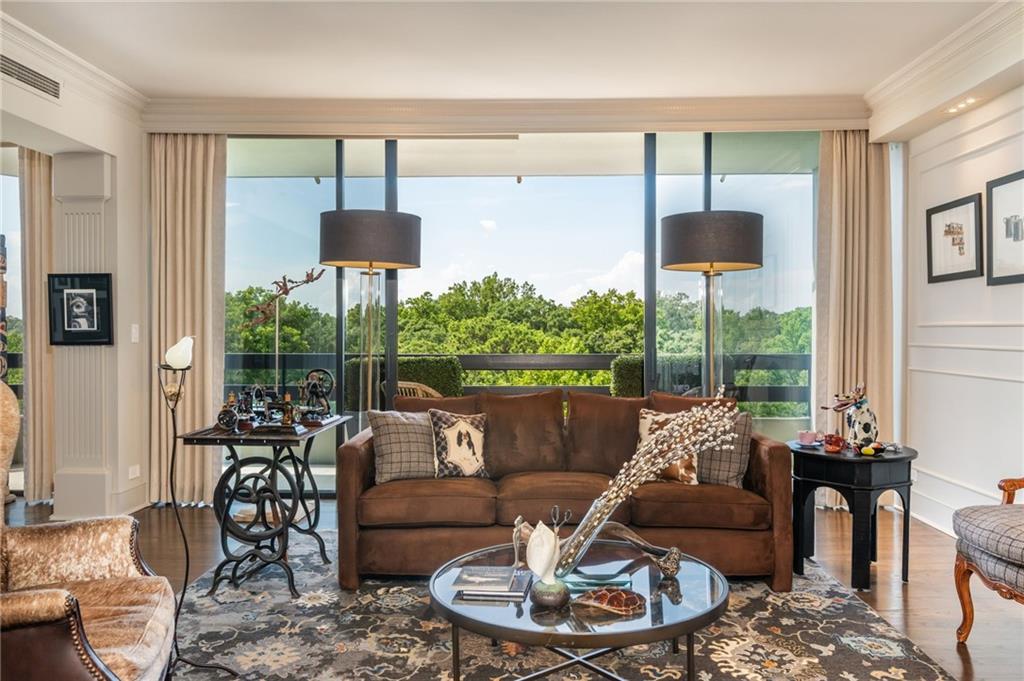 2660 Peachtree Road NW Unit 12C