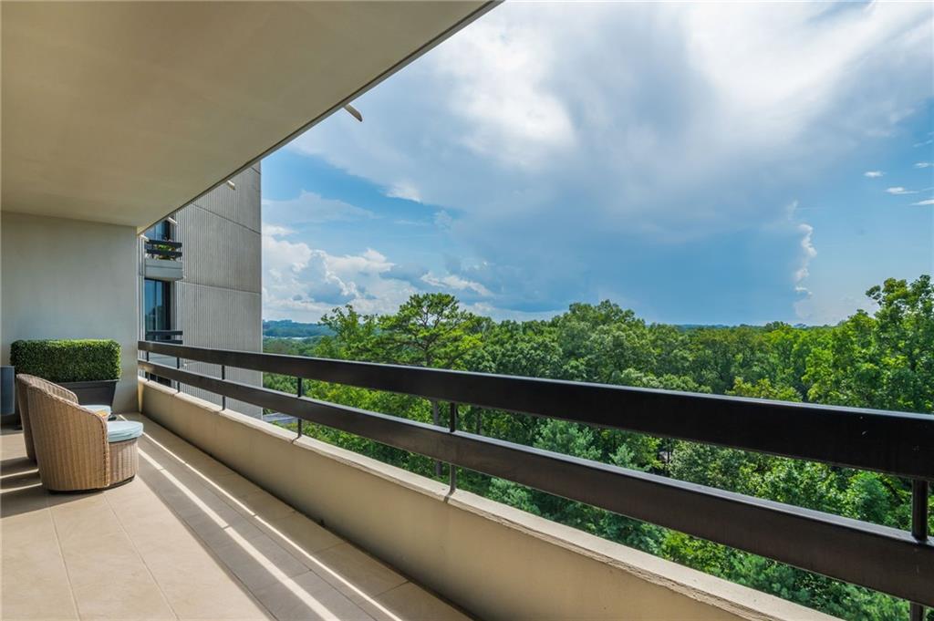 2660 Peachtree Road NW Unit 12C