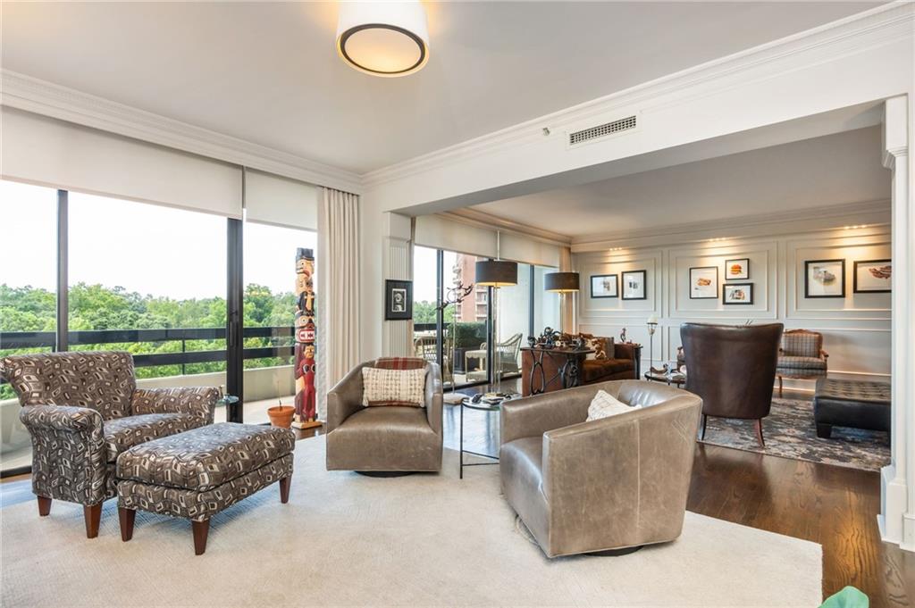 2660 Peachtree Road NW Unit 12C