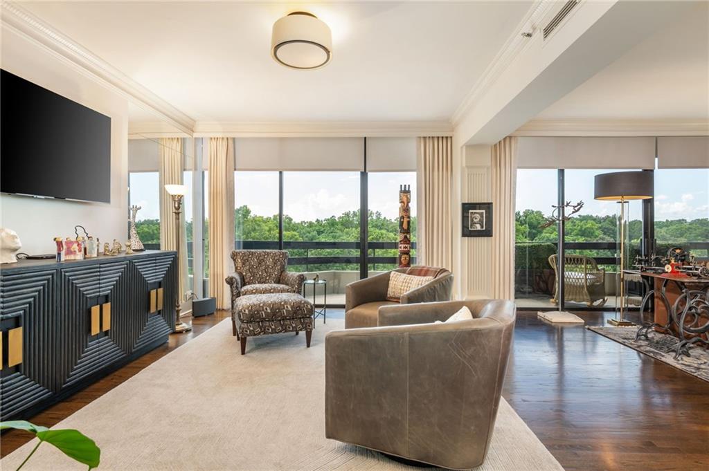 2660 Peachtree Road NW Unit 12C