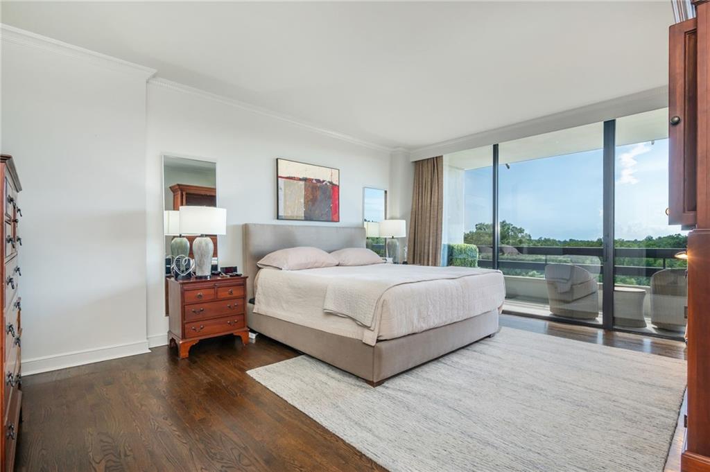 2660 Peachtree Road NW Unit 12C