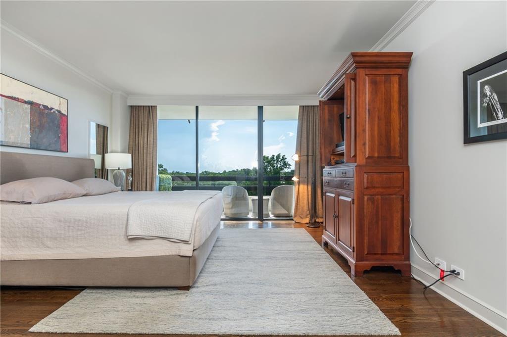 2660 Peachtree Road NW Unit 12C