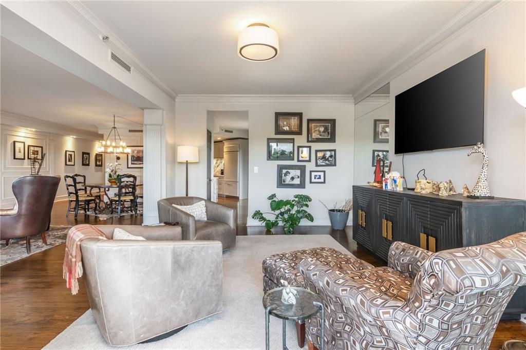 2660 Peachtree Road NW Unit 12C