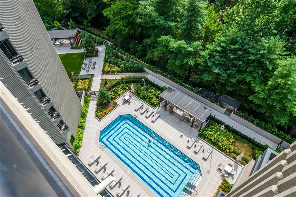 2660 Peachtree Road NW Unit 12C