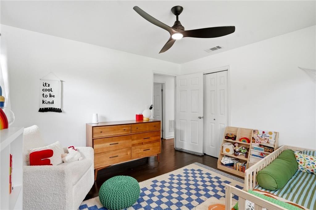 1720 Mary Lou Lane SE