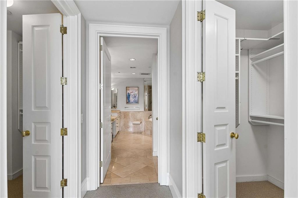 750 Park Avenue NE Unit 19W