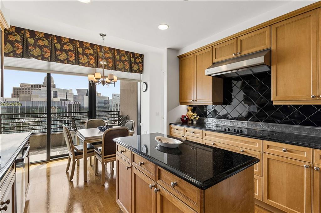 750 Park Avenue NE Unit 19W