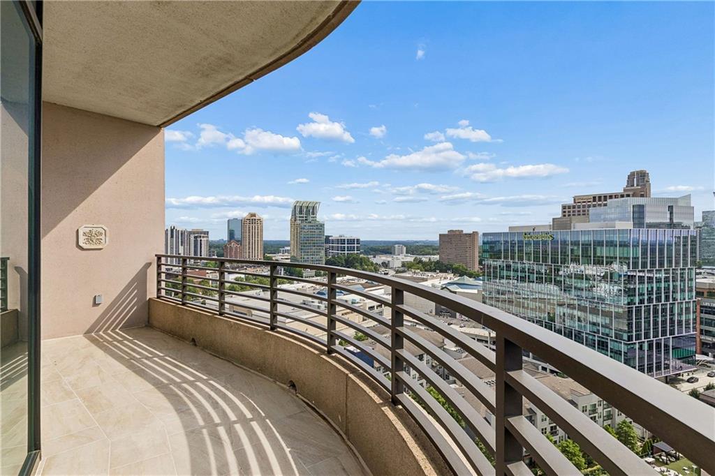 750 Park Avenue NE Unit 19W