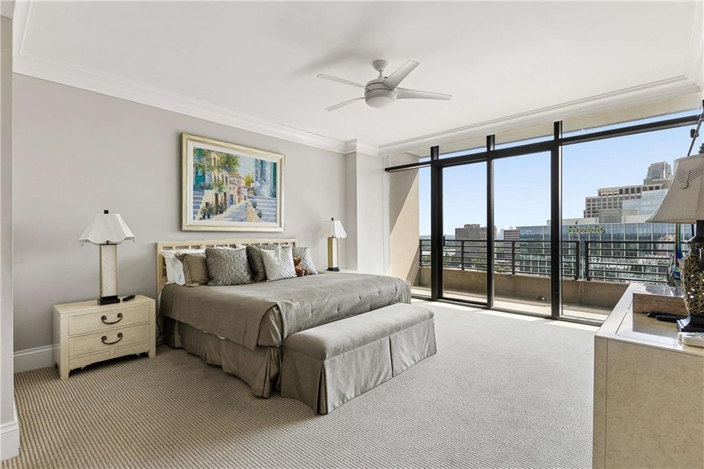 750 Park Avenue NE Unit 19W