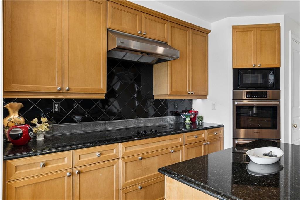 750 Park Avenue NE Unit 19W