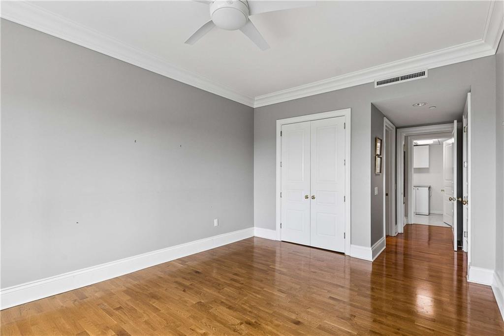 750 Park Avenue NE Unit 19W