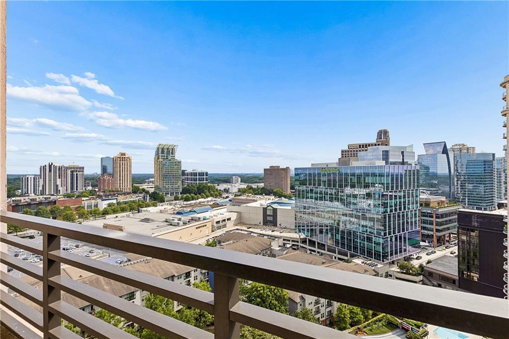 750 Park Avenue NE Unit 19W