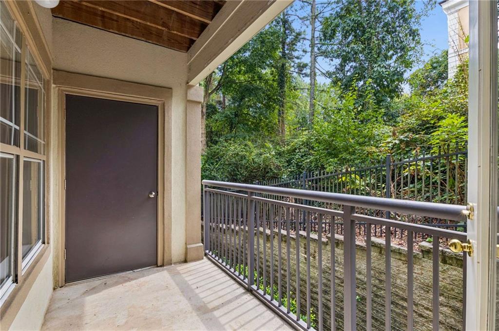 5559 Glenridge Drive Unit 1110