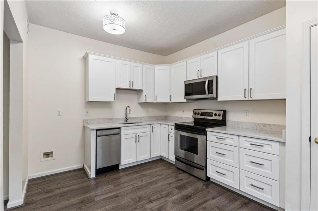 5559 Glenridge Drive Unit 1110