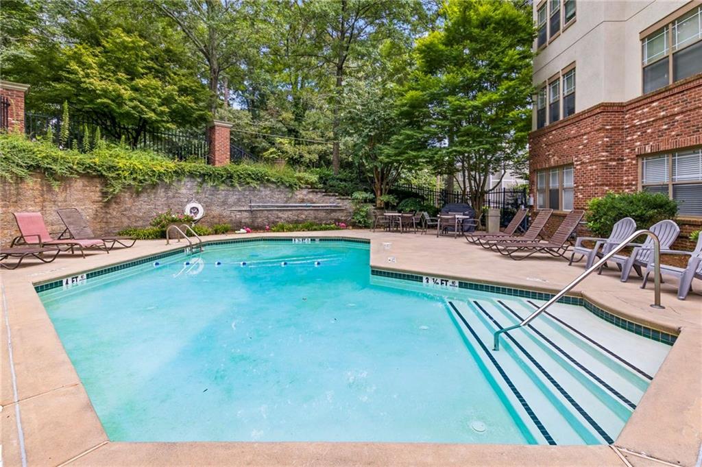 5559 Glenridge Drive Unit 1110
