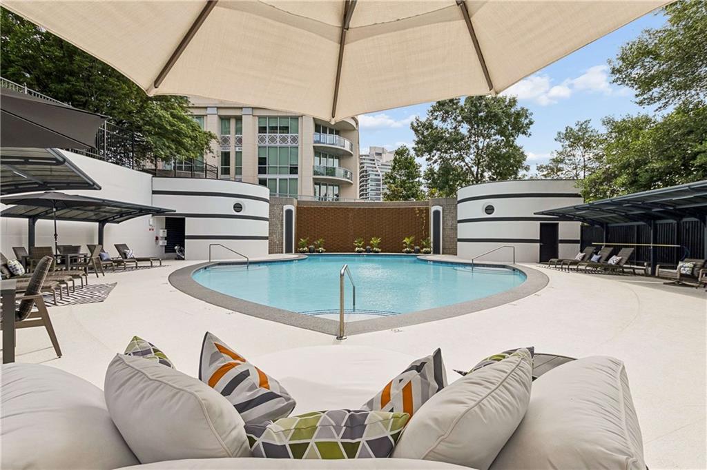 750 Park Avenue NE Unit 15SE