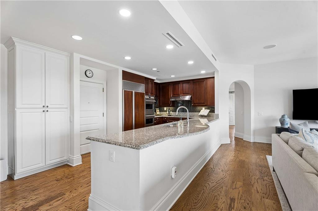 750 Park Avenue NE Unit 15SE