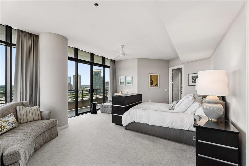 750 Park Avenue NE Unit 15SE