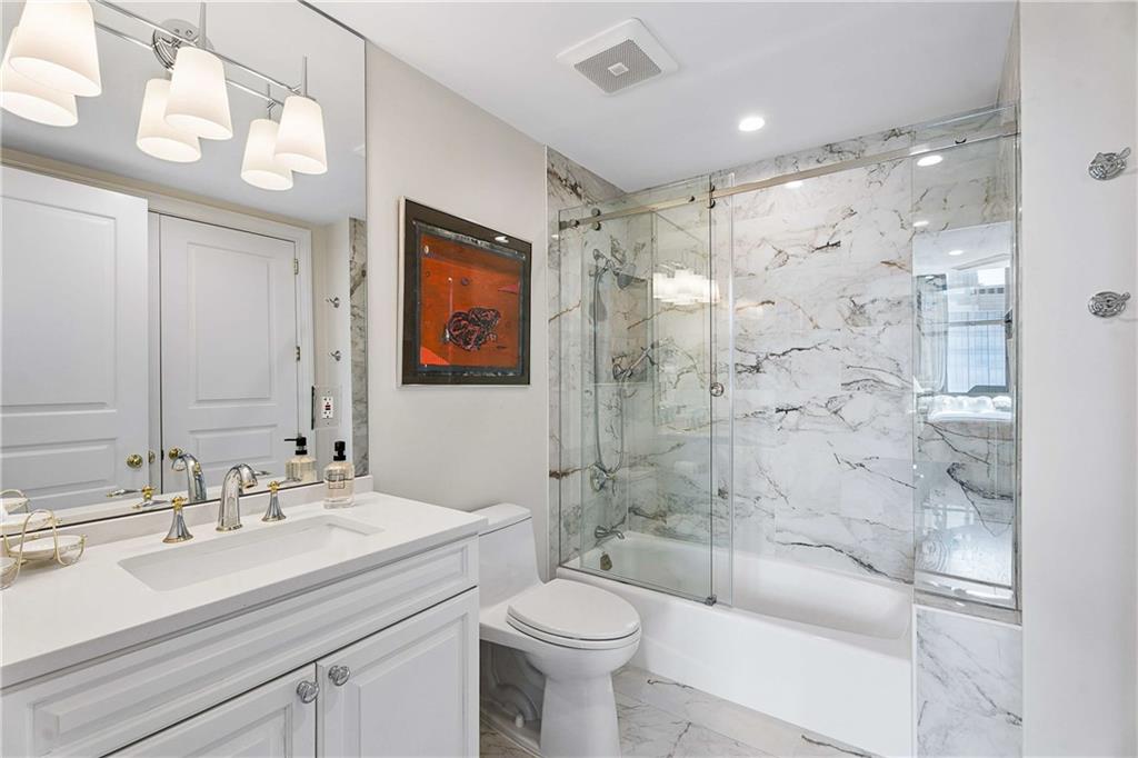 750 Park Avenue NE Unit 15SE