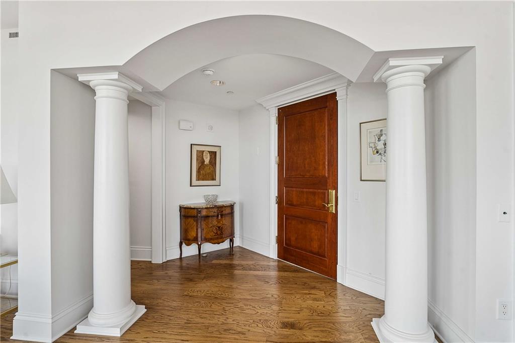 750 Park Avenue NE Unit 15SE