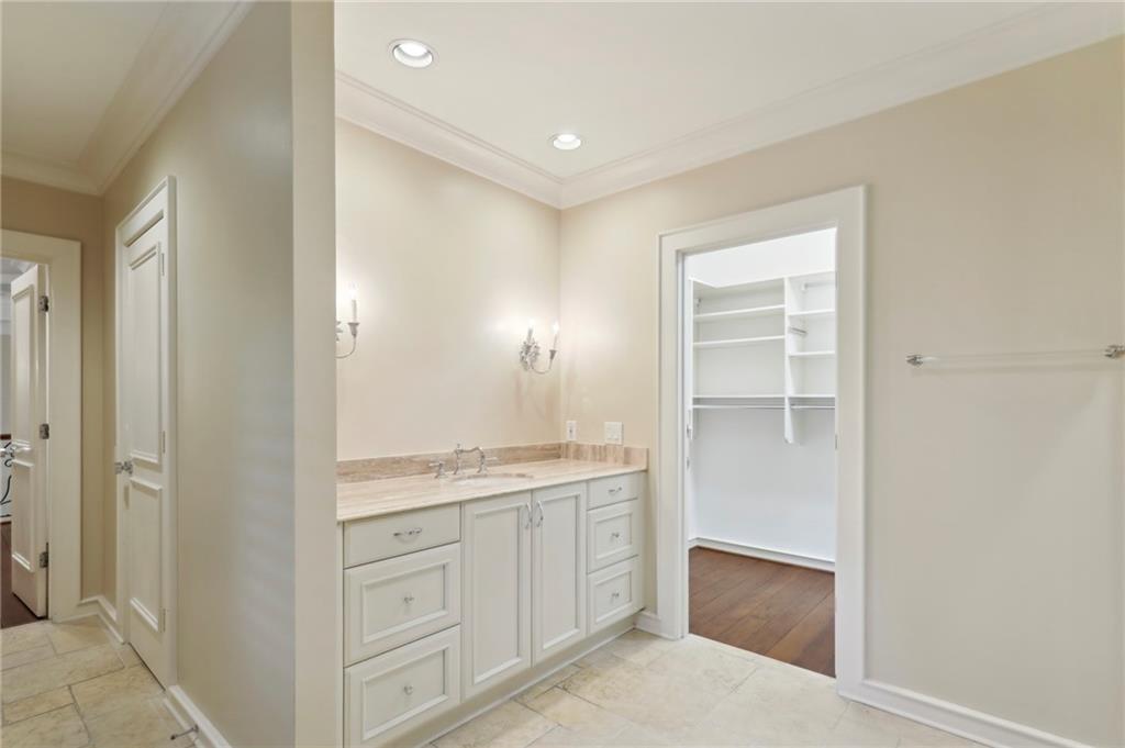 1965 W Wesley Road NW