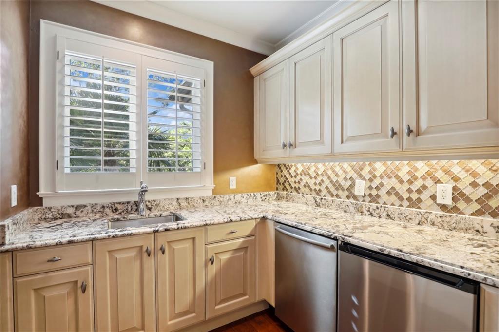 1965 W Wesley Road NW
