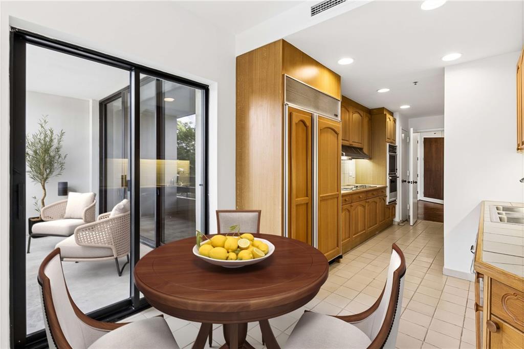 2660 Peachtree Road NW Unit 6D