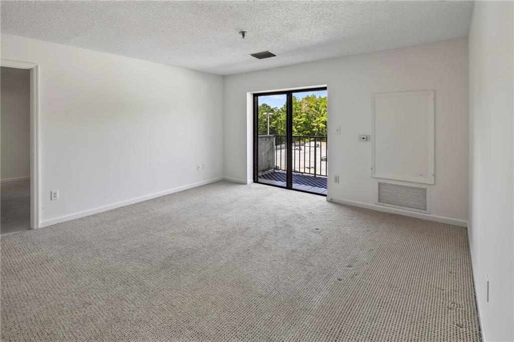 300 Johnson Ferry Road NE Unit B315
