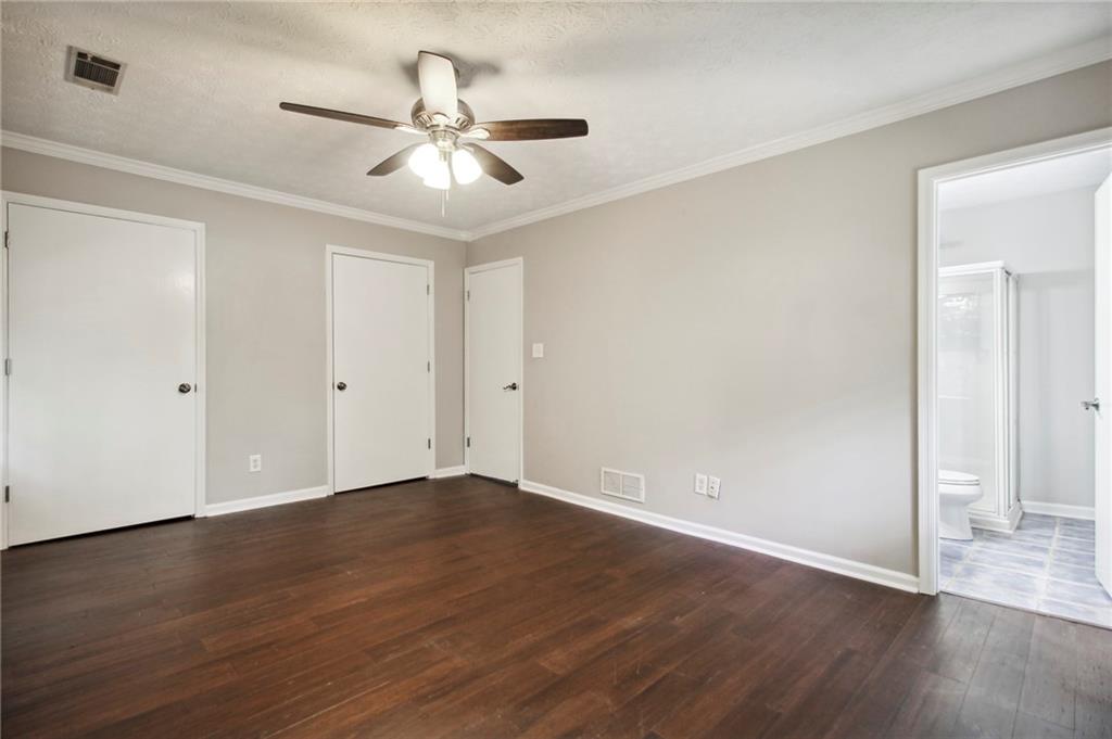 455 Barrington Drive W