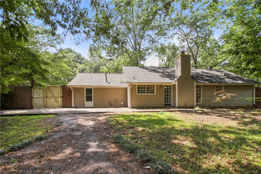 455 Barrington Drive W