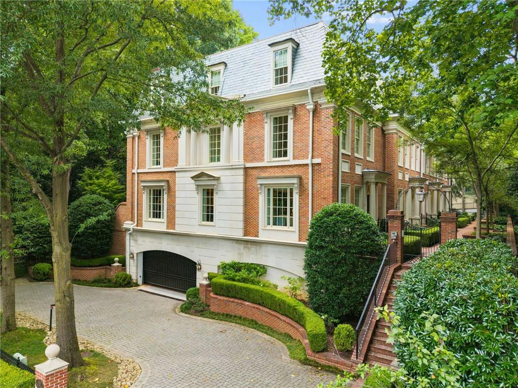 39 W Wesley Road NW Unit 1