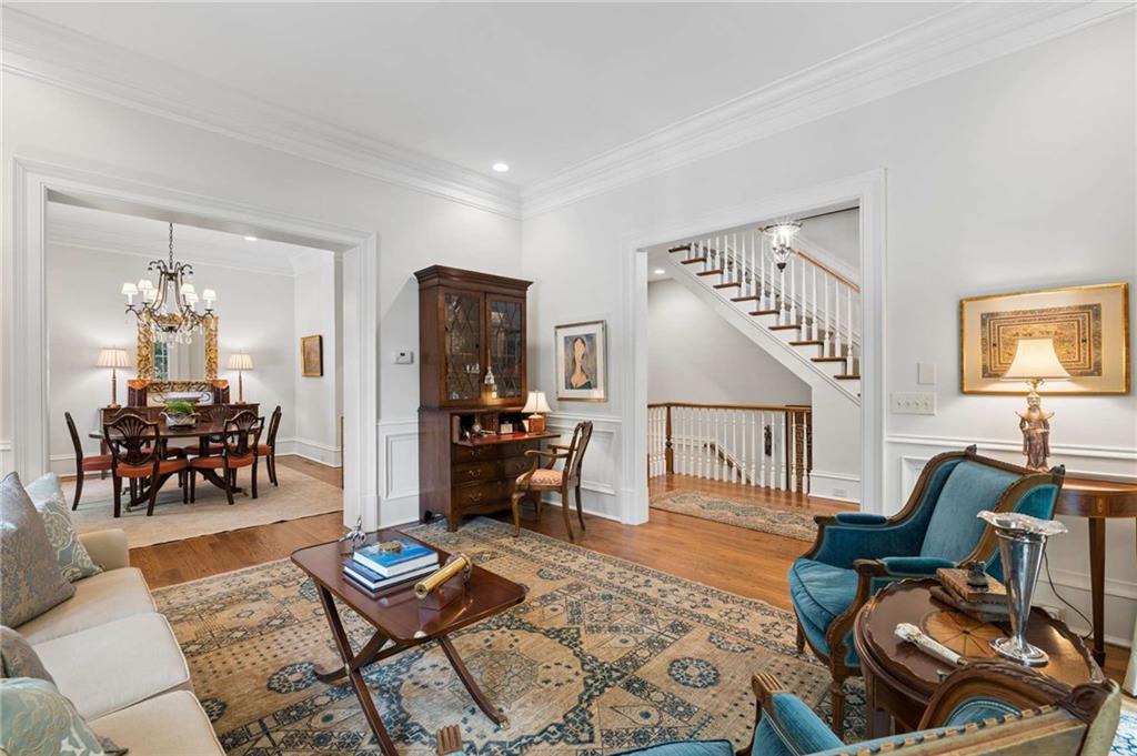 39 W Wesley Road NW Unit 1