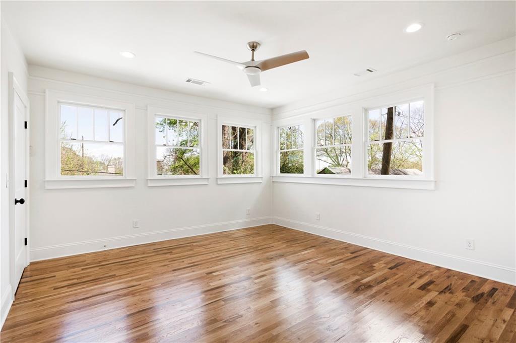 512 Ralph Mcgill Boulevard NE Unit 3