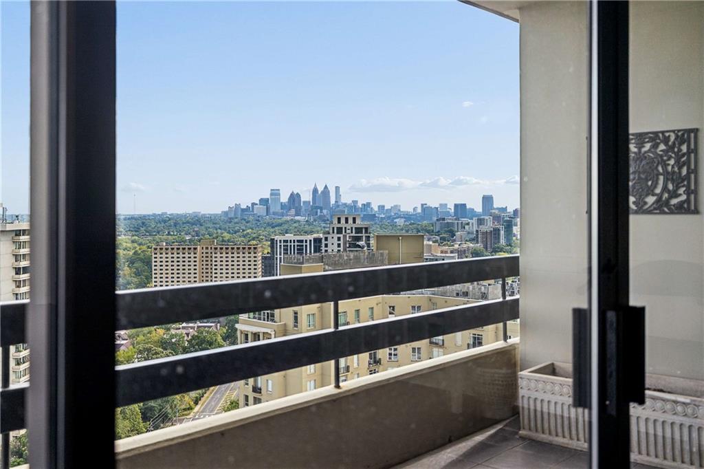 2660 Peachtree Road NW Unit 25G