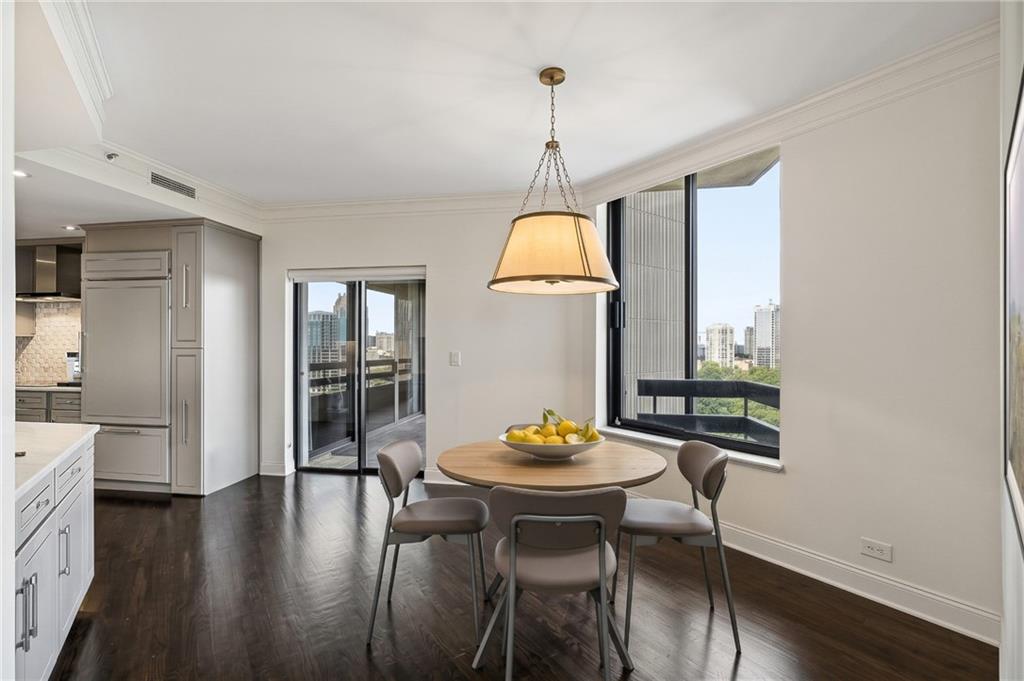2660 Peachtree Road NW Unit 25G
