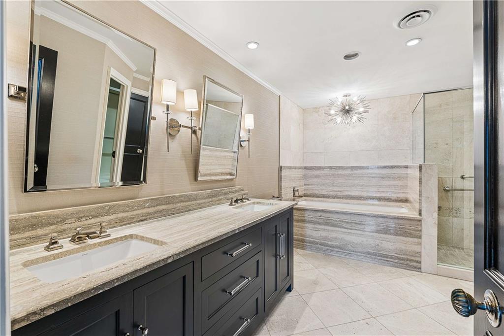 2660 Peachtree Road NW Unit 25G