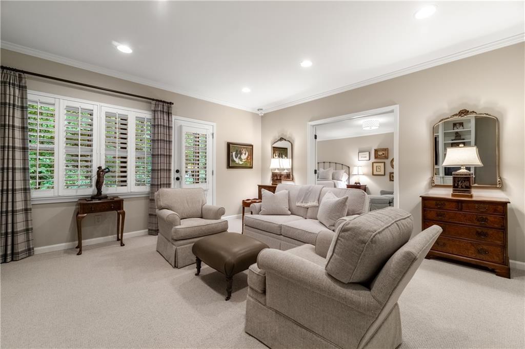 2565 Milford Lane