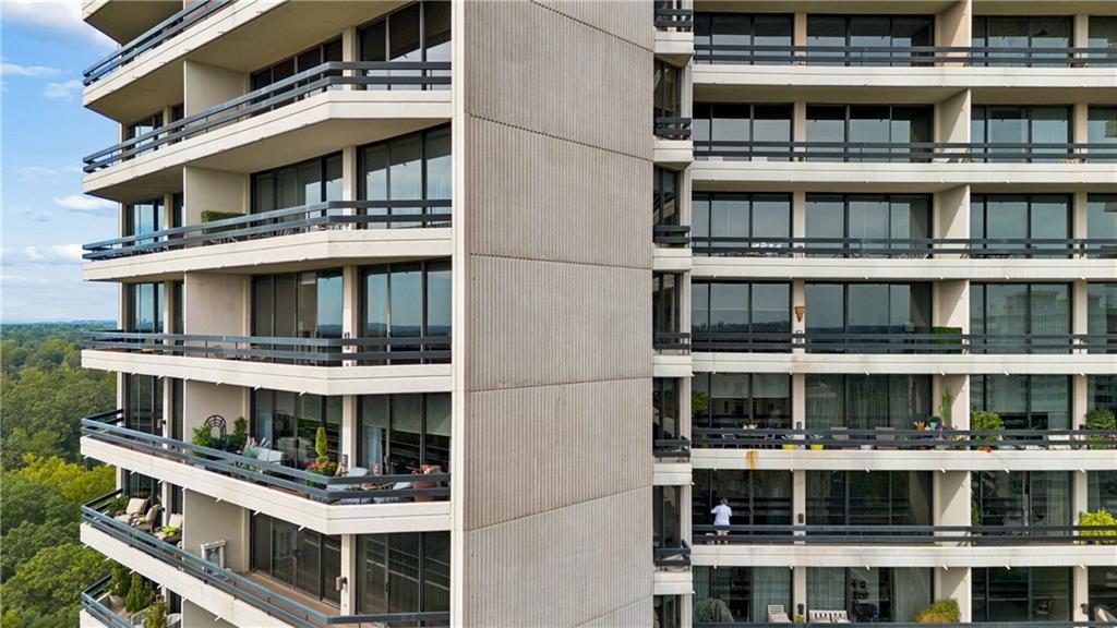 2660 Peachtree Road NW Unit 23A