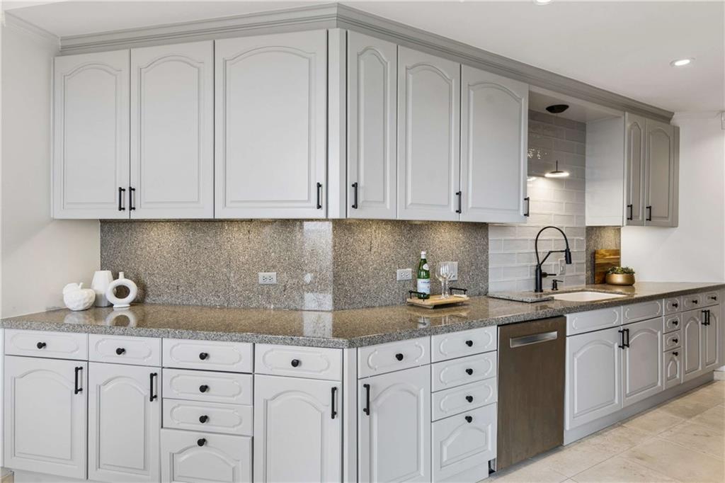 2660 Peachtree Road NW Unit 23A