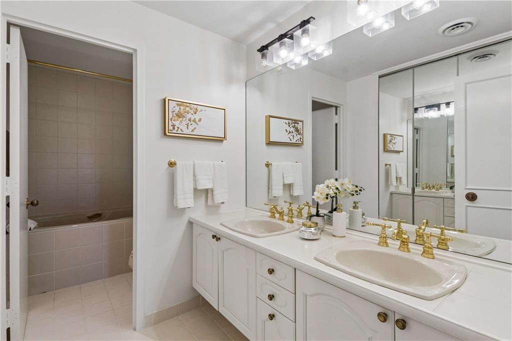 2660 Peachtree Road NW Unit 23A