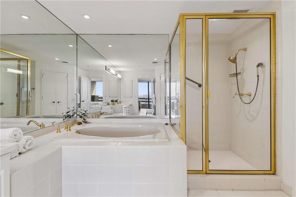 2660 Peachtree Road NW Unit 23A
