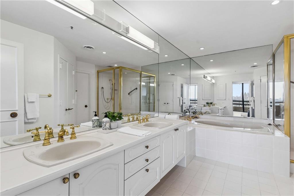 2660 Peachtree Road NW Unit 23A