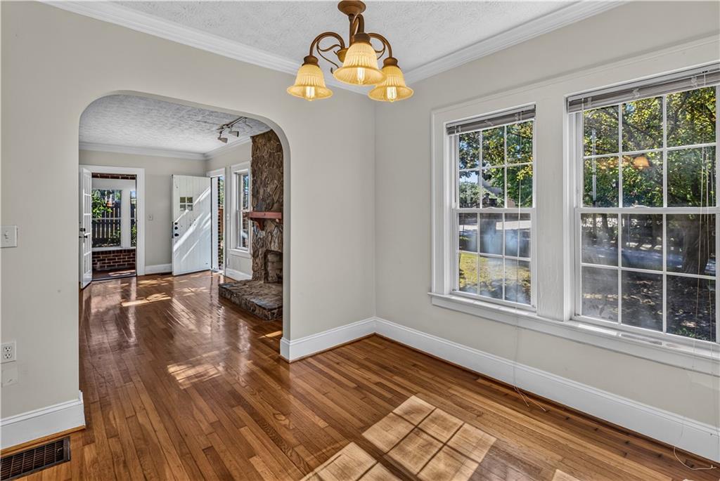 50 Brookhaven Drive NE